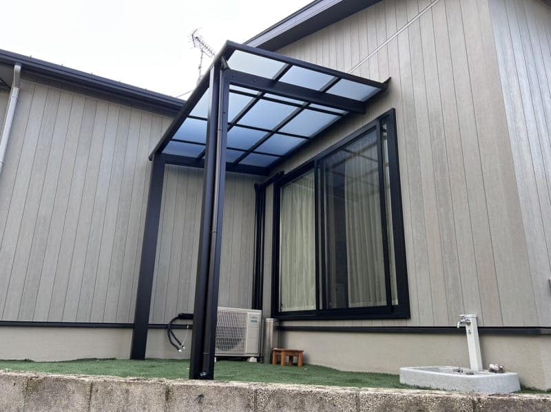 鹿児島市　テラス屋根設置工事