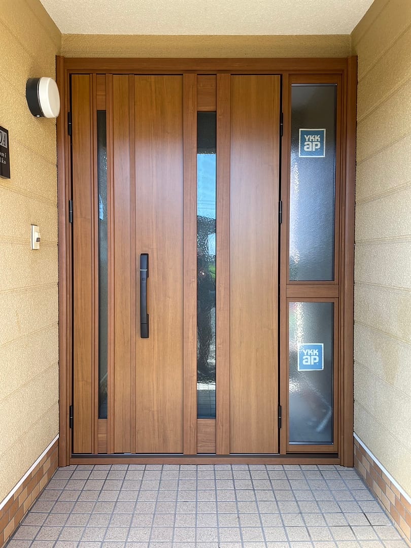 霧島市　玄関ドアリフォーム