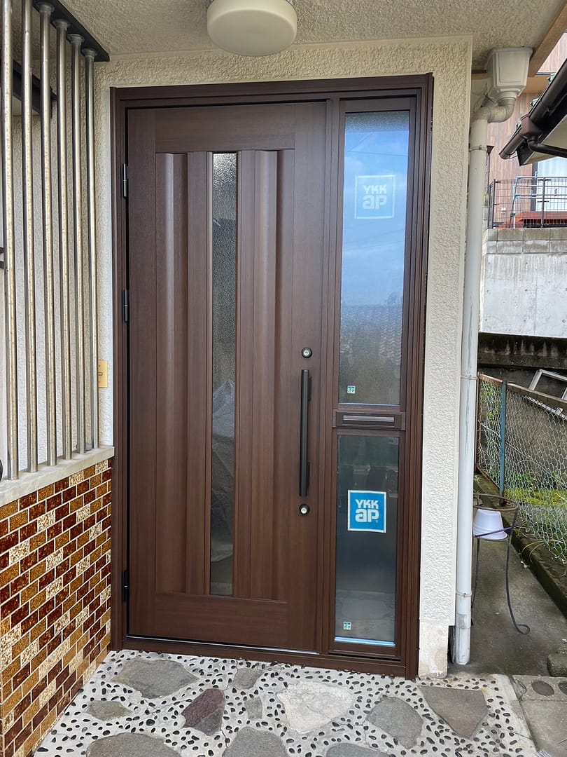 鹿児島　玄関ドアリフォーム工事